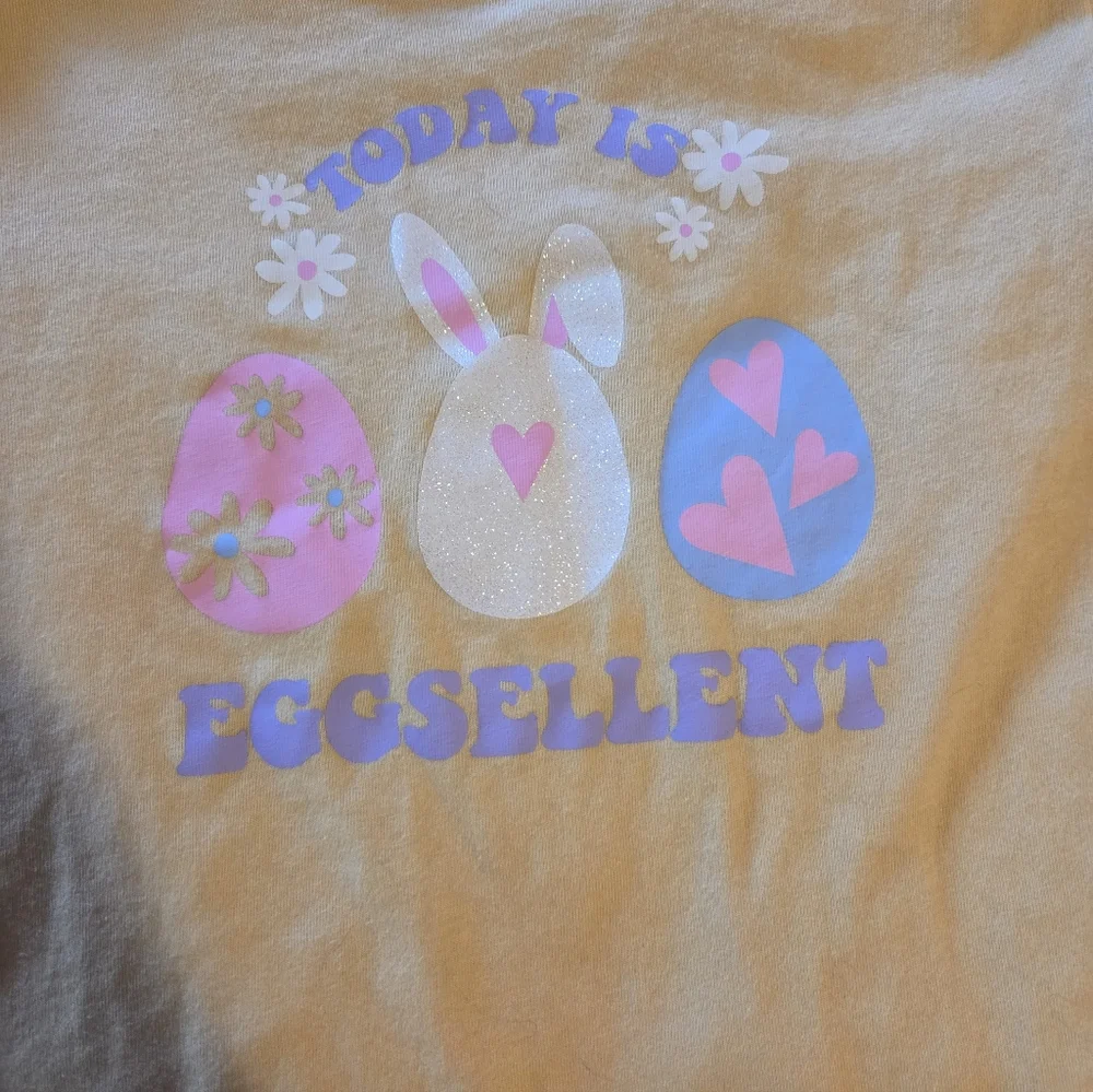 🎉5/$10 wonder nation Yellow Graphic 'Eggsellent' Short Sleeve Tee - Picture 2 of 4